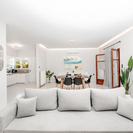Villa Katrin Kíssamos Eksteriør billede